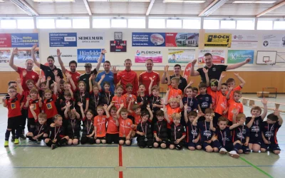 Jugendfußballfest mit 100 Spielen begeistert in der Kreissporthalle Hünfeld